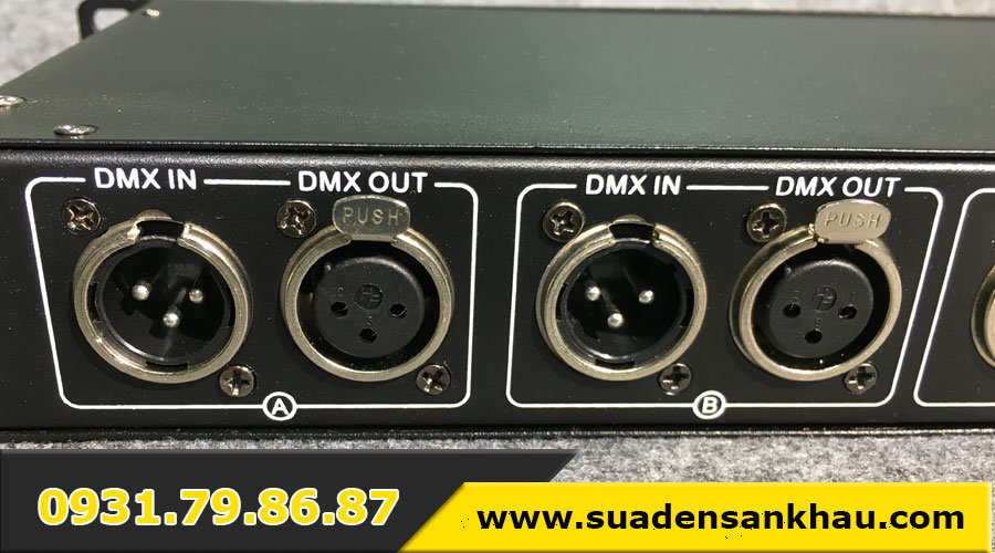 bộ chia tín hiệu dmx512